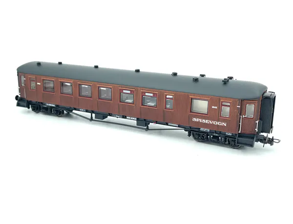 Hovedbilde NMJ Topline+ NSB BEo3b 18140 personvogn m. spiseavdeling