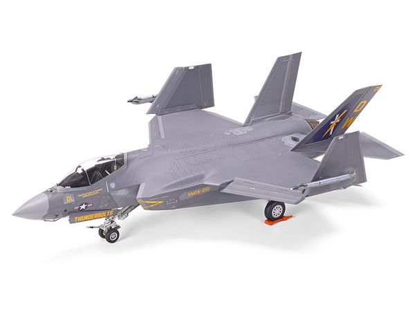 Hovedbilde Tamiya - 1/72 F-35C Lightning II