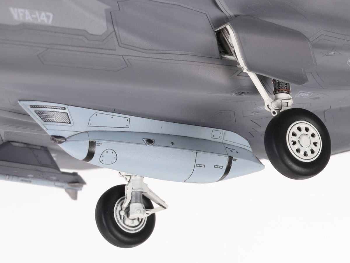 Tamiya - 1/72 F-35C Lightning II