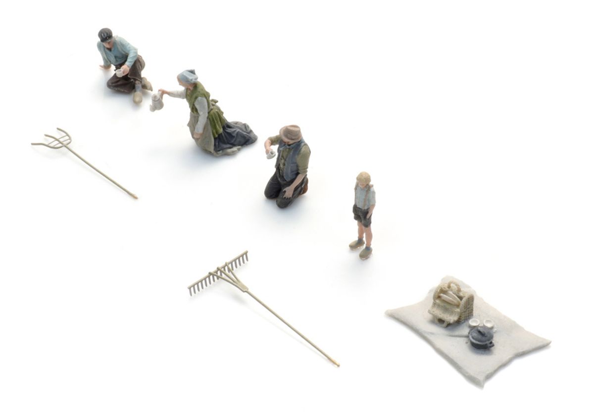 Artitec - Lunchpause på marken