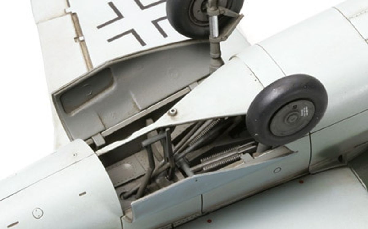 Tamiya - 1/48 Heinkel He162 A-2 