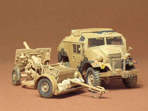 Hovedbilde Tamiya - 1/35 British 25 PDR. Field gun & Quad gun tractor