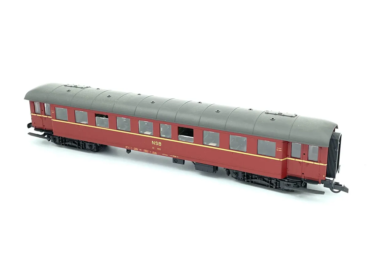 Bruktkroken - Roco 44565 NSB B1 personvogn no.19922